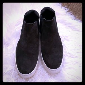 Women’s Vince sneakers